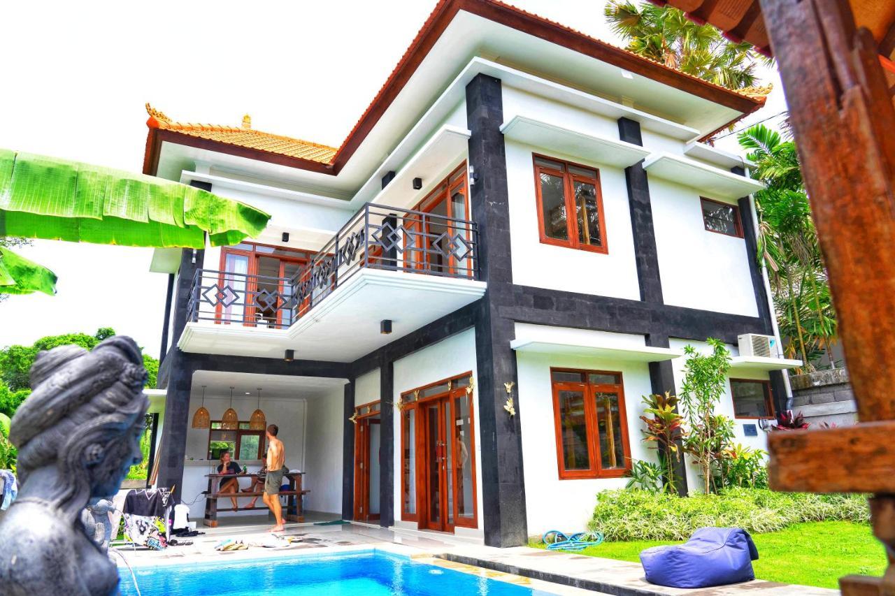 Zentiga Surf Hostel Canggu Exterior foto
